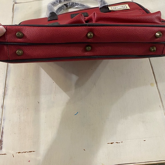 Maggie B Lipstick Red Women’s Laptop and professional carry bag New with tags - Picture 2 of 10